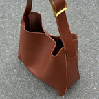 Women's Minimalist Vegan Leather Shoulder Bag – Ganna - Beverfield