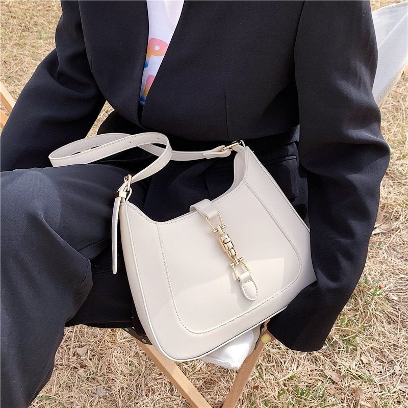 Women's Vintage Vegan Leather Shoulder Bag – Rivoire - Beverfield