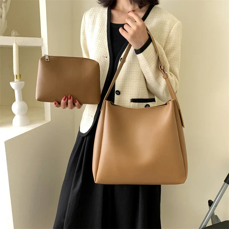 Women's Large Vegan Leather Hobo Bag with Pouch – Maud - Beverfield
