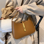 Women's Vegan Leather Shoulder Bag with Chain Strap – Allia - Beverfield