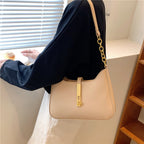 Women's Vegan Leather Shoulder Bag with Chain Strap – Allia - Beverfield
