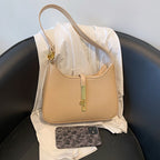 Women's Vegan Leather Shoulder Bag with Chain Strap – Allia - Beverfield