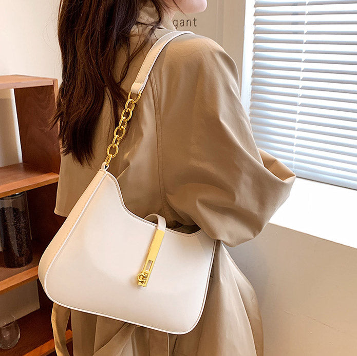 Women's Vegan Leather Shoulder Bag with Chain Strap – Allia - Beverfield