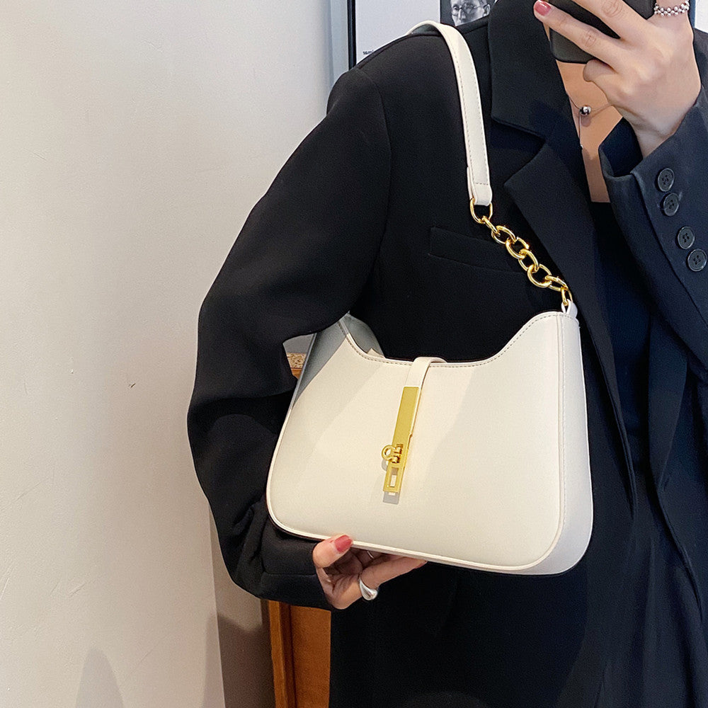 Women's Vegan Leather Shoulder Bag with Chain Strap – Allia - Beverfield